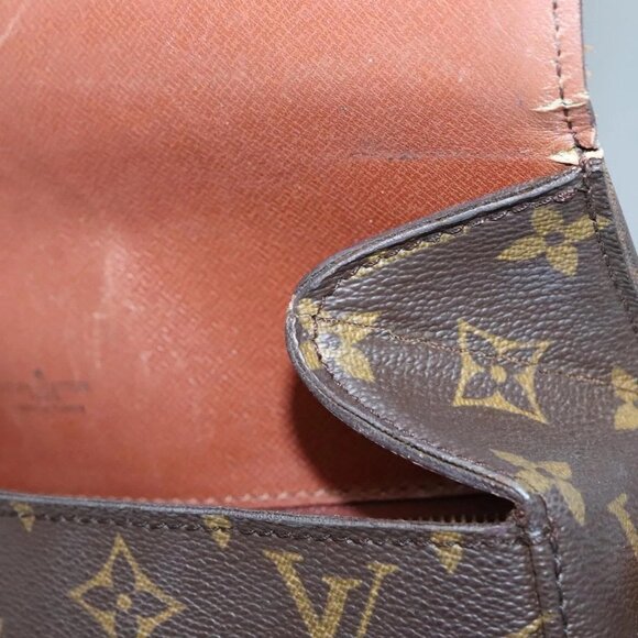 LOUIS VUITTON Monogram Saint Cloud GM Shoulder Bag M51242 LV Auth 129618 - Picture 13 of 16